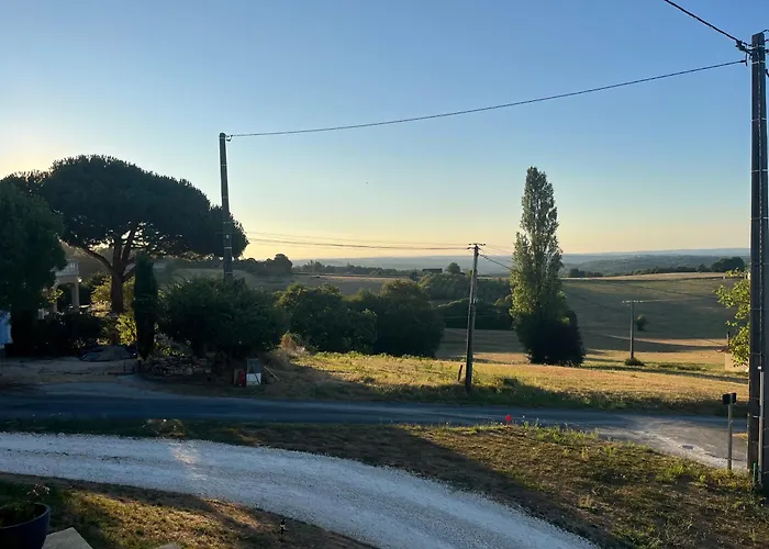 Neuf Avec Belle Vue * Marcillac-Saint-Quentin